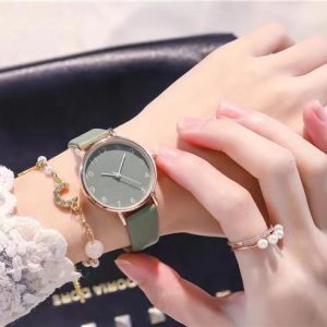 OMNIWATCHES 7895 Quartz Wristwatch