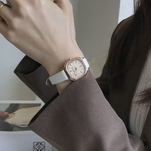 Mstianq 1112 Antique Style Women's Quartz Watch