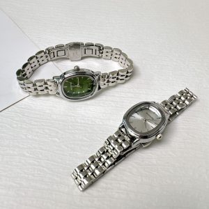 MSTIANQ 1120 Women's Oval Quartz Wrist Watch