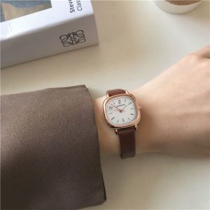 Mstianq 1112 Antique Style Women's Quartz Watch