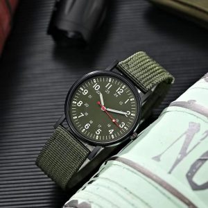 OMNIWATCHES 6895 Men's Quartz Watch