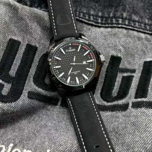 X-GEQCK 1106 Men's retro Quartz Wrist Watch