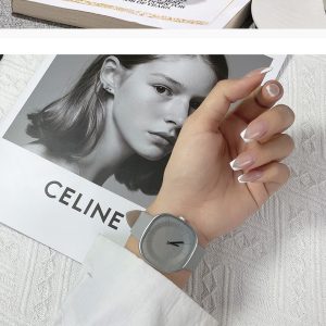 MSTIANQ 1109 Girls Quartz Wrist Watch