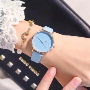 OMNIWATCHES 7895 Quartz Wristwatch