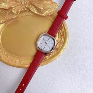 Mstianq 1112 Antique Style Women's Quartz Watch