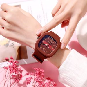 Omniwatches 7726 Square Couple Quartz Watch