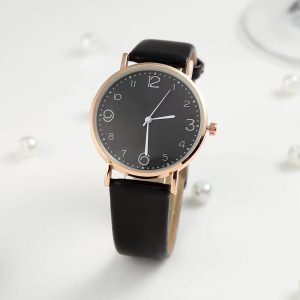 OMNIWATCHES 5689 Quartz Wrist Watch