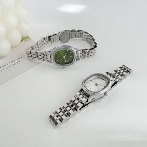 MSTIANQ 1120 Women's Oval Quartz Wrist Watch
