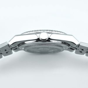 Custom Pilot Watch NH35 Automatic Mechanical Men Watch Sapphire Crystal Luminous 100M Water Resistant Cushion Case Dive Watch